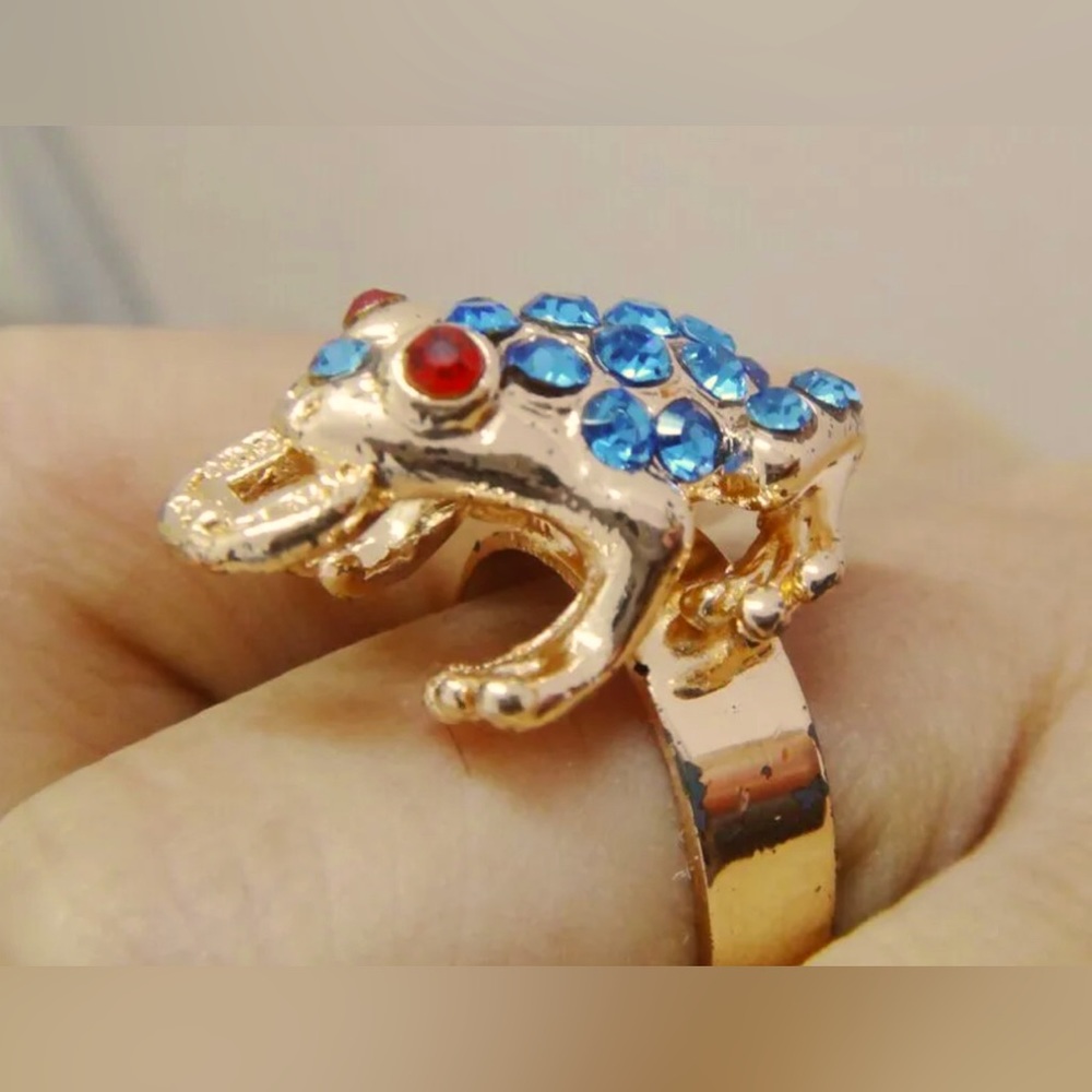 CHARMING 25x17MM ROSE GOLD VERMEIL FENGSHUI TOAD RING SIZE CAN BE RESIZED